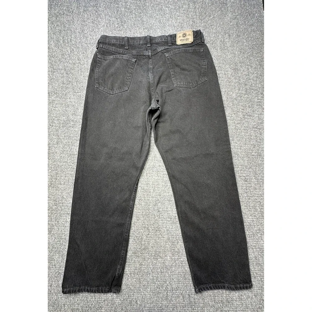 Wrangler Authentic Jeans Mens 38x30 Black Relaxed‎ Straight Denim Casual